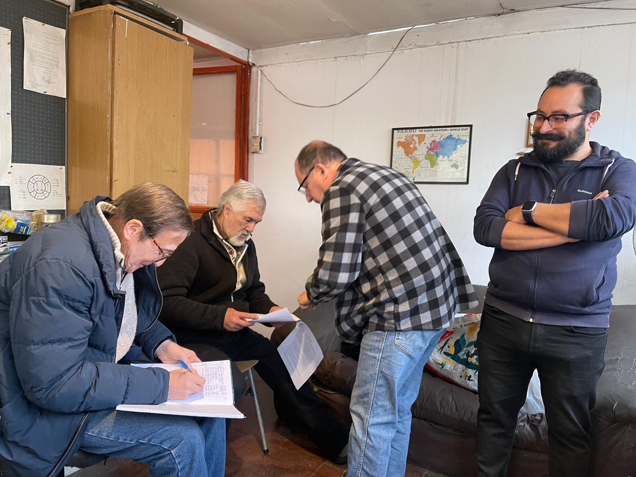 Taller de NanoVNA: aprendizaje técnico, medición y camaradería